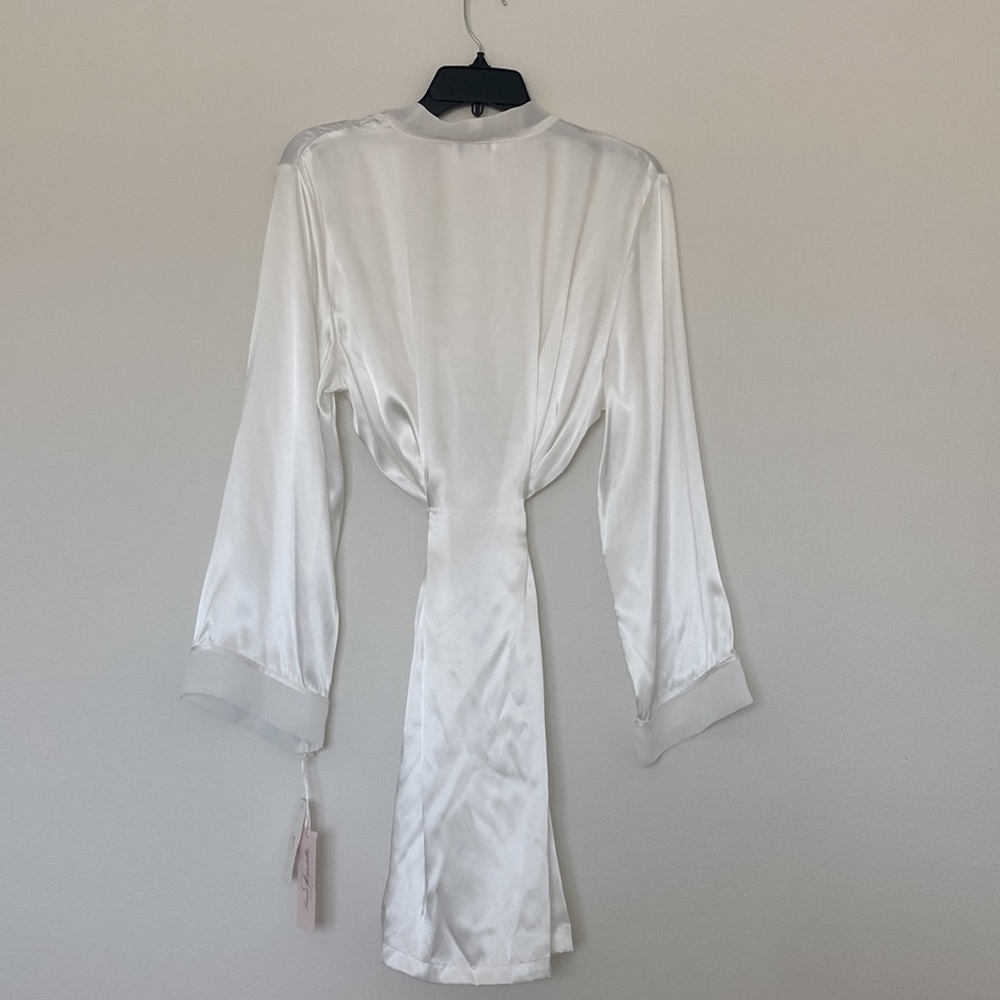 Brand New Linea Donatella Satin Bridal Wrap Robe Wedding Edition - Picture 2 of 6